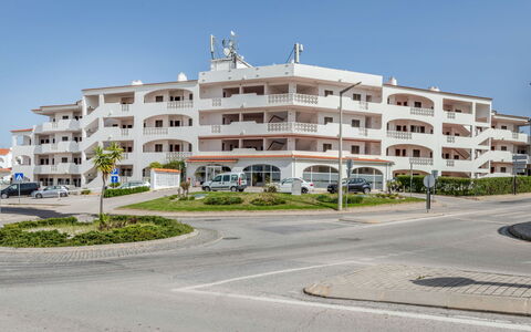 Sol Salgado: Apartment, Condominium, Parking, Balcony, Hotel