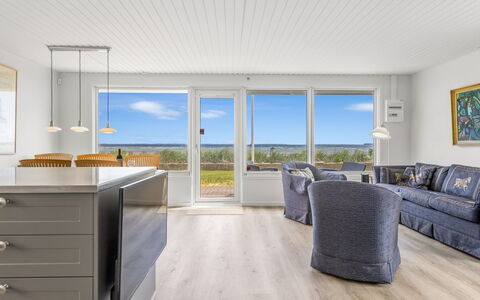 Cornelius - 30M from the Sea: Grass, Grassland, Land Lot, Cottage, Rural Area, Meadow, Garden Buildings, Garden, Shed