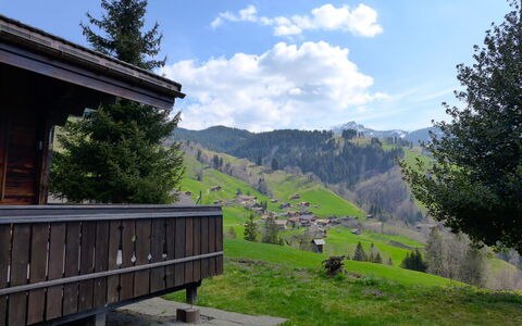 Chalet Träumli: Mountainous Landforms, Hill, Mountain, Highland, Mountain Range, Landscape, Hill Station, Rural Area, Valley, Slope