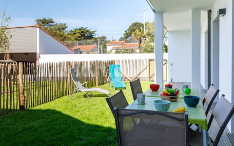 La Bernerie-En Retz 150: Apartment, Furniture, Residential Area, Balcony, Condominium, Chair, Shade, Resort, Coast, Hotel