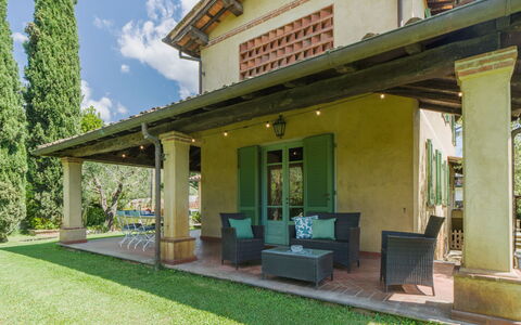 Il Casale: Porch, Home, House, Roof, Garden, Estate, Cottage, Groundcover, Door, Shade
