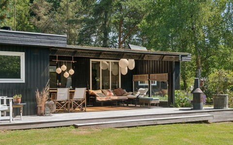 Tatyana - 1.6Km from the Sea: Estate, Shade, Driveway, Farmhouse