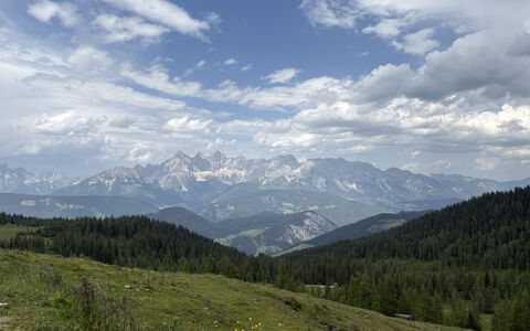 Forstau 100: Sky, Mountainous Landforms, Mountain, Hill, Mountain Range, Highland, Natural Landscape, Wilderness, Cloud, Ecoregion