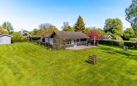 Prohor - 150M from the Sea: Home, Cottage, Siding, Hardwood, Shade, Plank, Design, Estate, Porch, Deck