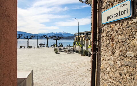 Azzurra: Swimming Pool, Composite Material, Apartment, Condominium, Villa, Landscaping, Resort, Hotel, Balcony, Eco Hotel