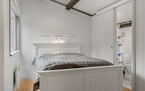 Thorvor - 400M from the Sea: Interior Design, Wall, Bedroom, Flooring, Wood, Furniture, Floor, Ceiling, Bed, Room