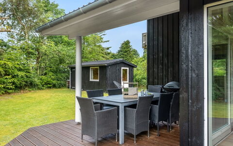 Nanni - from the Sea: Wood, Home, Porch, Deck, Hardwood, Roof, Wood Stain, Wood Flooring, Eco Hotel