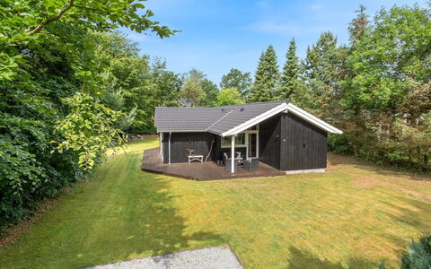 Nanni - from the Sea: Wood, Home, Porch, Deck, Hardwood, Roof, Wood Stain, Wood Flooring, Eco Hotel