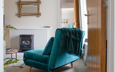 Taigh Mhurdaidh: Furniture, Wood, Interior Design, Cabinetry, Kitchen, Flooring, Countertop, Cupboard, Room, Wood Stain