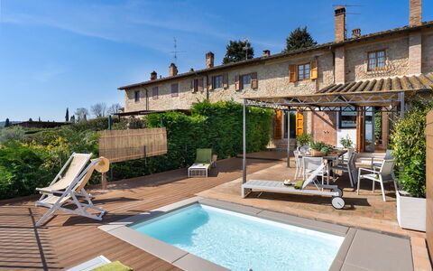 Casa Meletta: Swimming Pool, Flowerpot, Outdoor Furniture, Houseplant, Patio, Resort, Eco Hotel, Chair, Estate, Courtyard