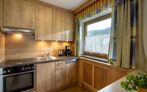 Niederau 26: Interior Design, Wood, Kitchen, Furniture, Cabinetry, Flooring, Room, Ceiling, Floor, Countertop