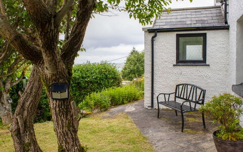 Galtrigill: Residential Area, Shrub, Roof, Home, Cottage, Driveway, Estate, Siding, Landscaping, Yard