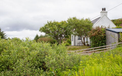 Galtrigill: Residential Area, Shrub, Roof, Home, Cottage, Driveway, Estate, Siding, Landscaping, Yard