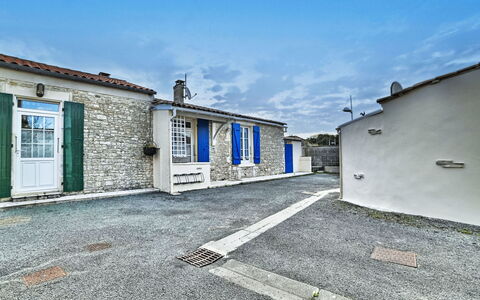 Cheray 1: Mountain Range, Coast, Balcony, Eco Hotel, Resort, Resort Town, Hotel, Ridge, Sound