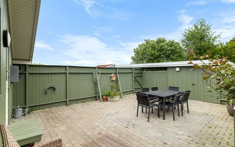 Gitt - 140M from the Sea: Grass, Grassland, Land Lot, Cottage, Rural Area, Meadow, Garden Buildings, Garden, Shed