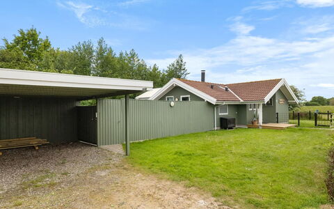 Gitt - 140M from the Sea: Grass, Grassland, Land Lot, Cottage, Rural Area, Meadow, Garden Buildings, Garden, Shed