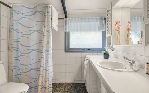 Nimrod - 800M from the Sea: Interior Design, Flooring, Plumbing Fixture, Floor, Bathroom, Sink, Textile, Ceiling, Tap, Bathroom Cabinet