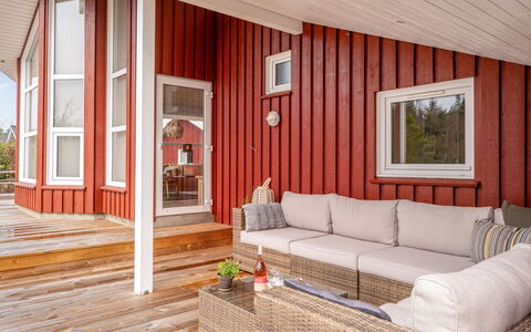 Gunborg - 2.5Km from the Sea: Roof, House, Home, Cottage, Siding, Estate, Driveway, Garden Buildings, Yard, Shed