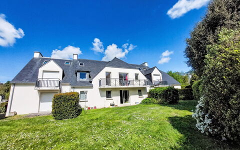Les Demeures du Parc: Blue, Shrub, Home, Estate, Lawn, Cottage, Landscaping, Garden, Mansion, Suburb