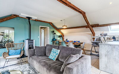 Accommodation:&nbsp;Gwennadu 200.2