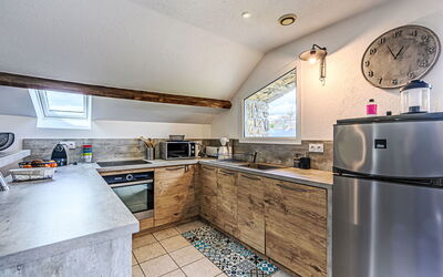 Accommodation:&nbsp;Gwennadu 200.2