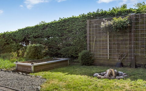 Jelke - 500M from the Sea: House, Roof, Home, Cottage, Estate, Farmhouse, Villa, Porch, Siding