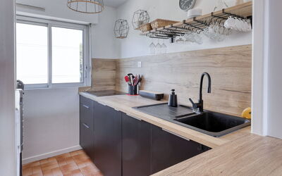 Accommodation:&nbsp;Le Fidji 28.1