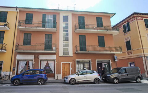 Via Nazionale: Window, Building, Motor Vehicle, Automotive Exterior, Car, Neighbourhood, Apartment, Town