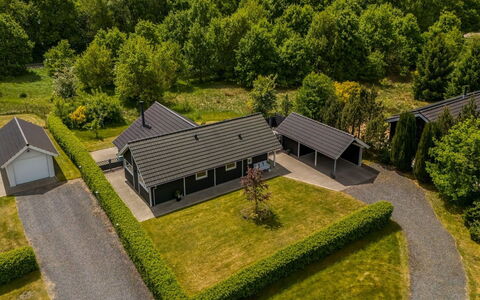Truels - 30Km from the Sea: Grass, Grassland, Land Lot, Cottage, Rural Area, Meadow, Garden Buildings, Garden, Shed