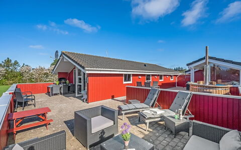 Seba - 1Km to the Fjord: Grass, Grassland, Land Lot, Cottage, Rural Area, Meadow, Garden Buildings, Garden, Shed