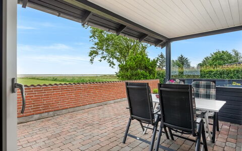 Atena - 200M from the Sea: 