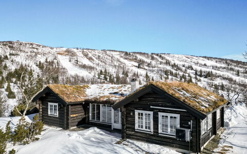 Fjälldrömmen: Blue, Swimming Pool, Resort, Shade, Eco Hotel, Hotel, Tropics, Landscaping, Villa