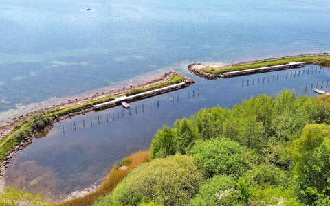 Erin - 200M from the Sea: Water, Body Of Water, Water Resources, Bird'S-Eye View, Waterway, Coastal And Oceanic Landforms, Watercourse, Aerial Photography, Channel, Bank