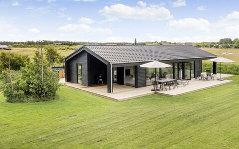 Faidra - 1.1Km from the Sea: Estate, Shade, Driveway, Farmhouse