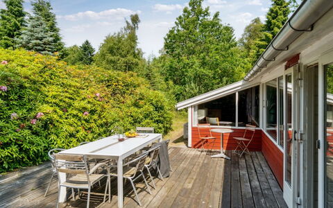 Rieke - from the Sea: Estate, Shade, Driveway, Farmhouse