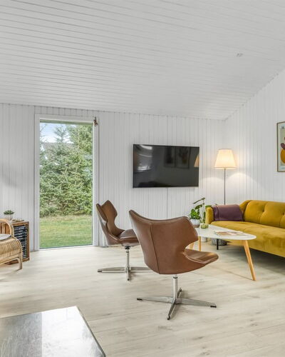 Annamie - 1.8Km from the Sea