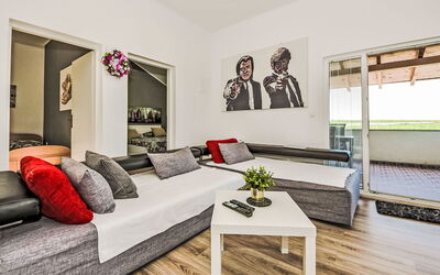 Accommodation:&nbsp;Marija 151.2