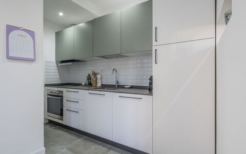 Central Cozy Nest With Parking, Bogliasco: Kitchen Appliance, Kitchen, Countertop, Major Appliance, Flooring, Interior Design, Cabinetry, Floor, Ceiling, Furniture