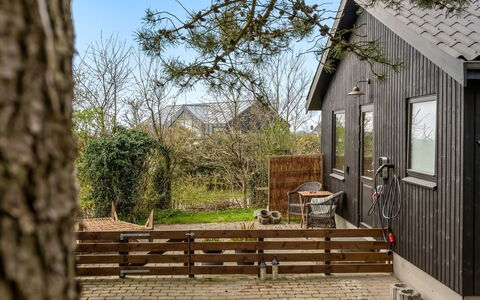 Lenya - 300M to the Fjord: Apartment, Condominium, Estate, Balcony, Villa, Hotel