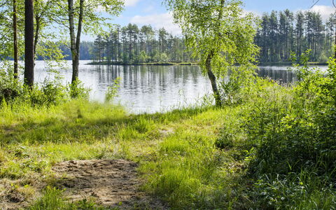Blue Lake Villa: Bed, Furniture, Bedroom, Interior Design, Bedding, Bed Sheet, Flooring, Wood, Floor, Room