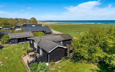 Welma - 200M from the Sea