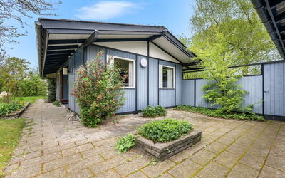 Aatos - 150M from the Sea