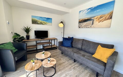 Accommodation:&nbsp;Beach House Westkapelle 105.1 300.9
