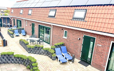 Accommodation:&nbsp;Beach House Westkapelle 105.2 300.7
