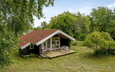 Nnykka - 125M from the Sea