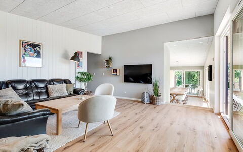 Arjuna - 750M from the Sea: Wood, Home, Porch, Deck, Hardwood, Roof, Wood Stain, Wood Flooring, Eco Hotel