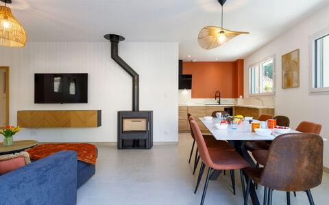 Ohana: Furniture, Interior Design, Flooring, Wall, Light Fixture, Floor, Ceiling, Wood, Room, Living Room