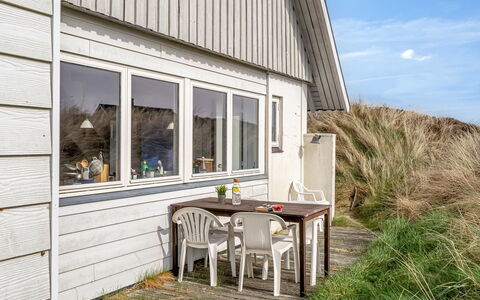 Wighlek - 800M from the Sea: Grass, Grassland, Land Lot, Cottage, Rural Area, Meadow, Garden Buildings, Garden, Shed