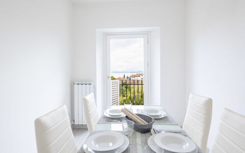 Meina 150: Furniture, Interior Design, Flooring, Table, Dining Room, Kitchen & Dining Room Table, Floor, Chair, Room, Home