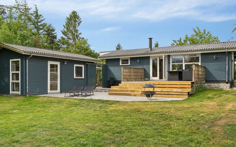 Esme - 225M to the Fjord: Blue, Shrub, Cottage, Groundcover, Garden, Estate, Shade, Landscaping, Farmhouse, Eco Hotel